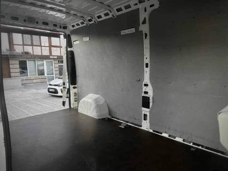 Peugeot Boxer, снимка 9 - Бусове и автобуси - 51628034