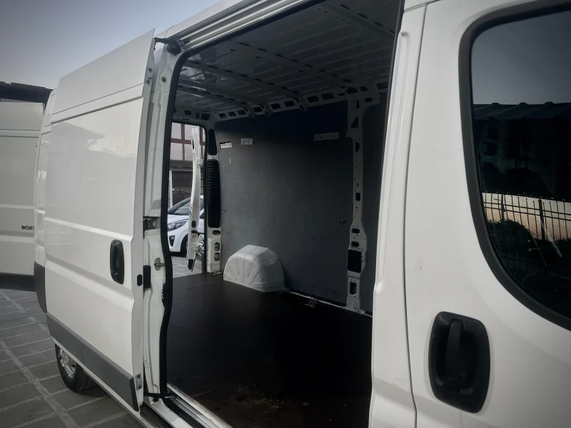 Peugeot Boxer, снимка 8 - Бусове и автобуси - 51628034