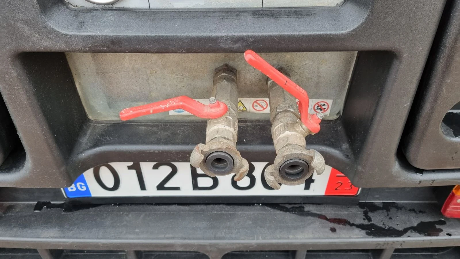 Компресори Друга COMPAIR DLT 0407, снимка 8 - Индустриална техника - 53936927