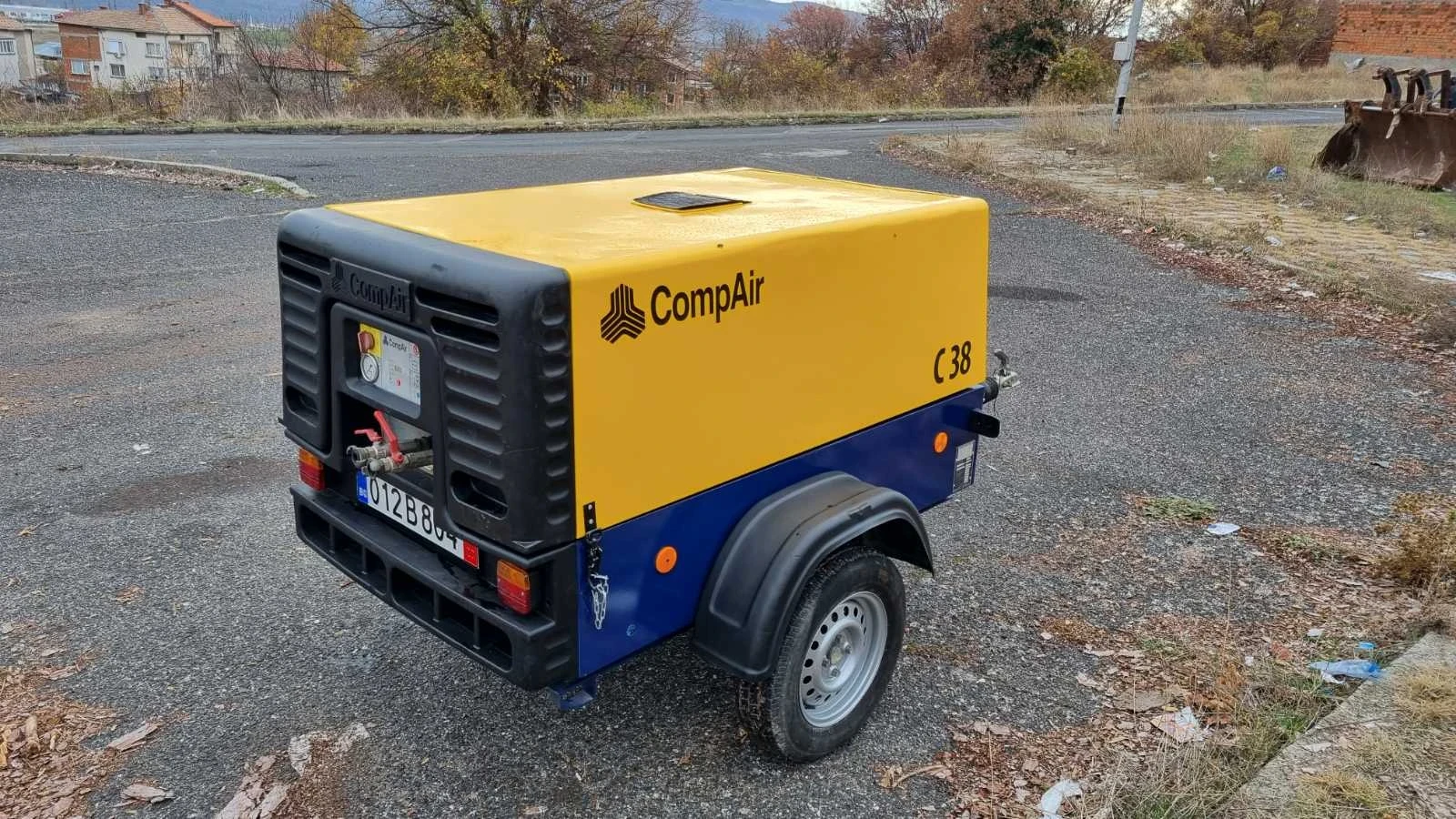 Компресори Друга COMPAIR DLT 0407, снимка 5 - Индустриална техника - 53936927