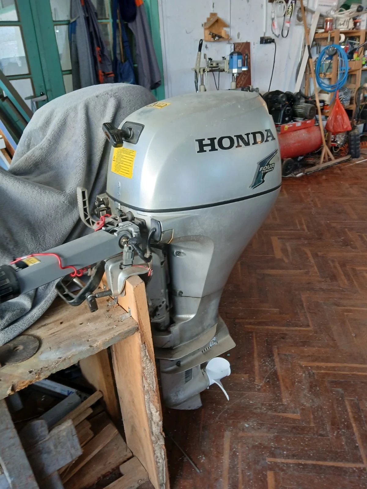 Извънбордов двигател Honda Четири тактов - изображение 3