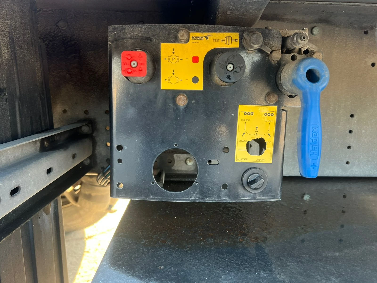 Полуремарке Schmitz Cargobull S3T, снимка 13 - Ремаркета - 53770218