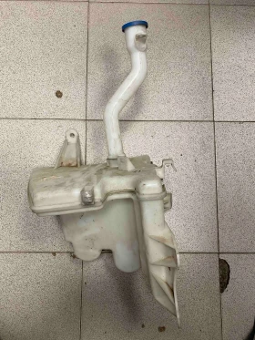 казанче чистачки Toyota Auris  8531502230, снимка 5