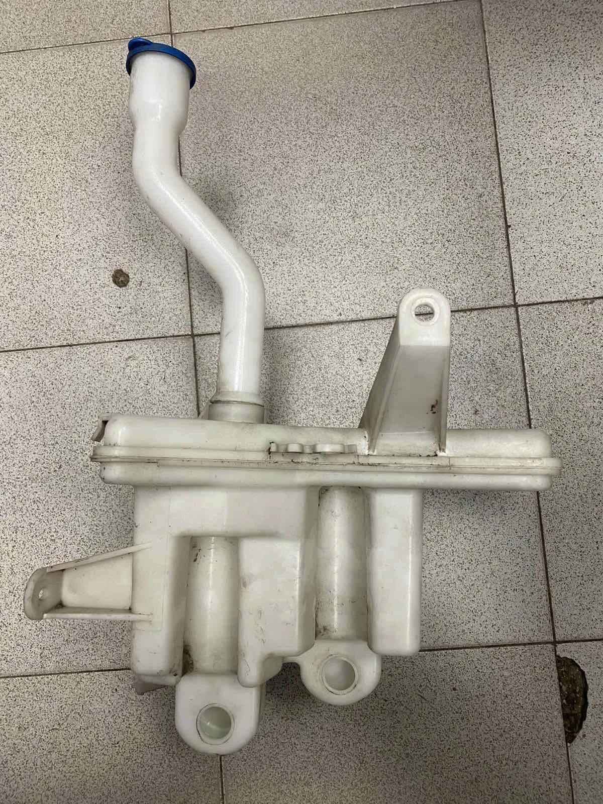 казанче чистачки Toyota Auris  8531502230