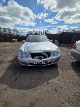 Mercedes-Benz E 220, снимка 1