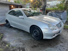 Mercedes-Benz C 180 2.0 129 lpg, снимка 2