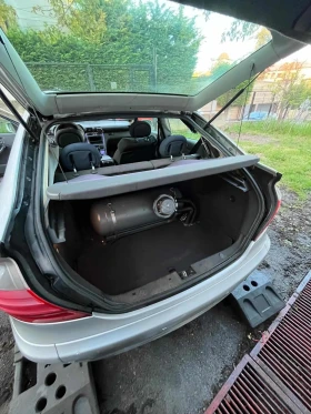 Mercedes-Benz C 180 2.0 129 lpg, снимка 9