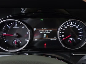 Kia Carnival 2.2 Automatic, снимка 8