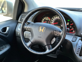 Honda Odyssey 3.5i, 7-Места! Автоматик, Кожа, Навигация, FULL!, снимка 10