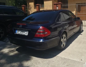 Mercedes-Benz E 320, снимка 4