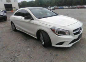  Mercedes-Benz CLA 25...