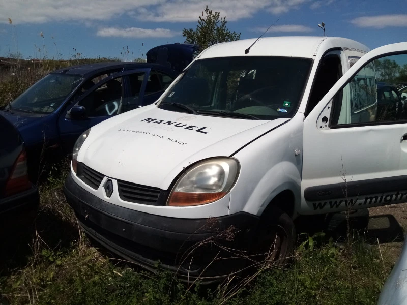 Renault Kangoo, снимка 9 - Автомобили и джипове - 40547538