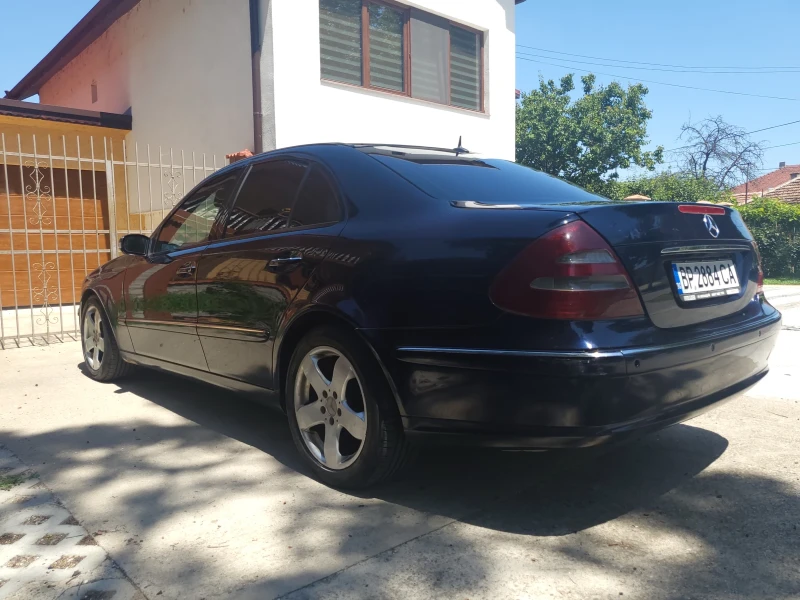 Mercedes-Benz E 320, снимка 13 - Автомобили и джипове - 47205906