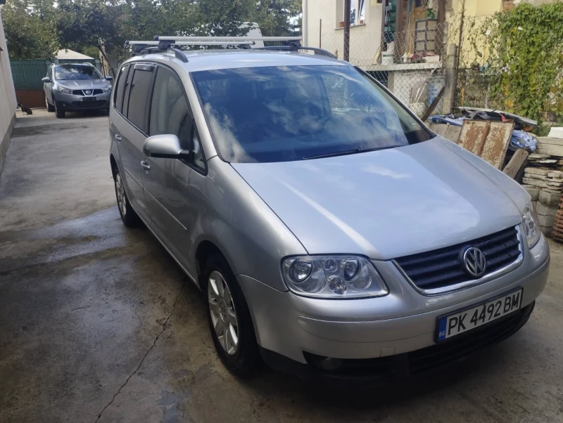 VW Touran Ван, снимка 5 - Автомобили и джипове - 47287038