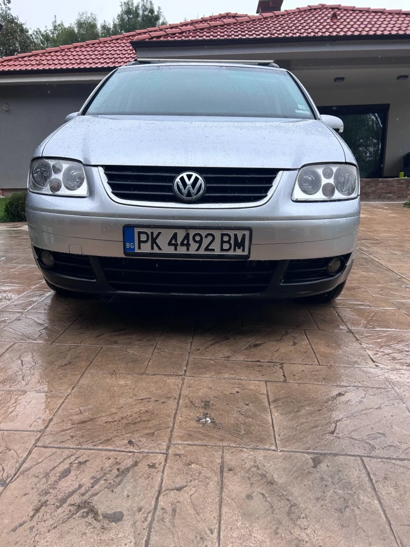 VW Touran Ван, снимка 8 - Автомобили и джипове - 47287038