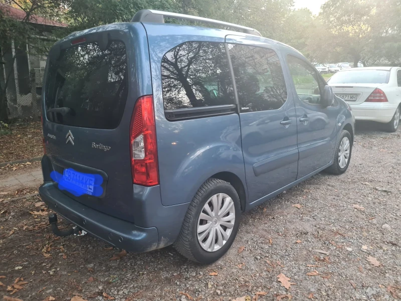 Citroen Berlingo 1.6 HDI Multispace NAVI Panorama, снимка 4 - Автомобили и джипове - 47667831