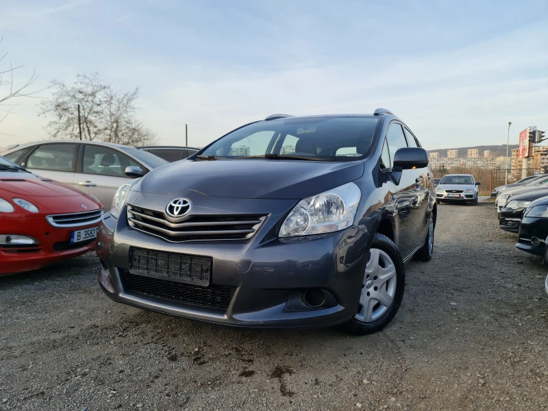 Toyota Verso КАТО ЧИСТО НОВА, снимка 1 - Автомобили и джипове - 47752298