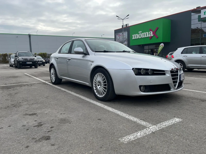 Alfa Romeo 159, снимка 2 - Автомобили и джипове - 48371947