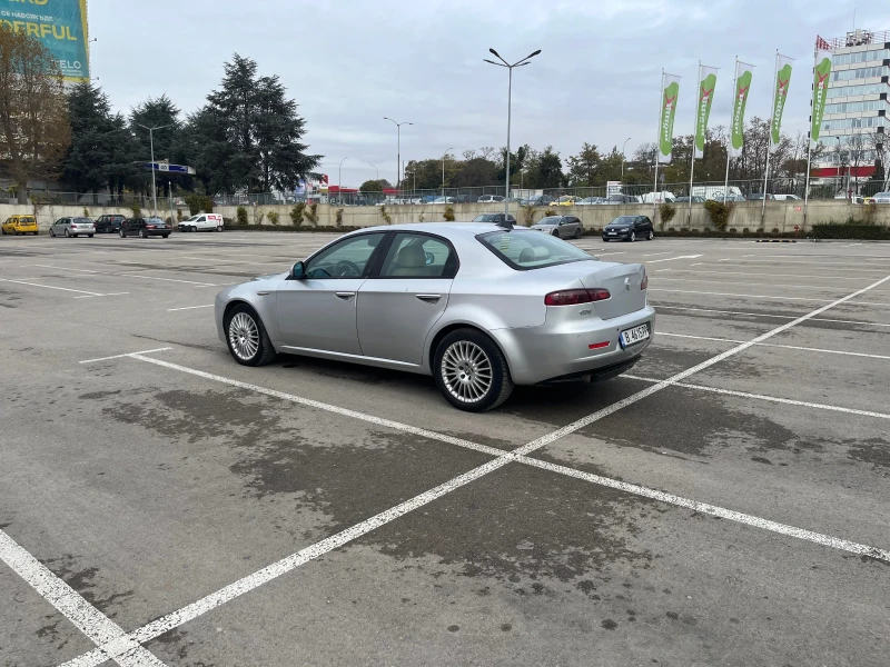 Alfa Romeo 159, снимка 3 - Автомобили и джипове - 48371947