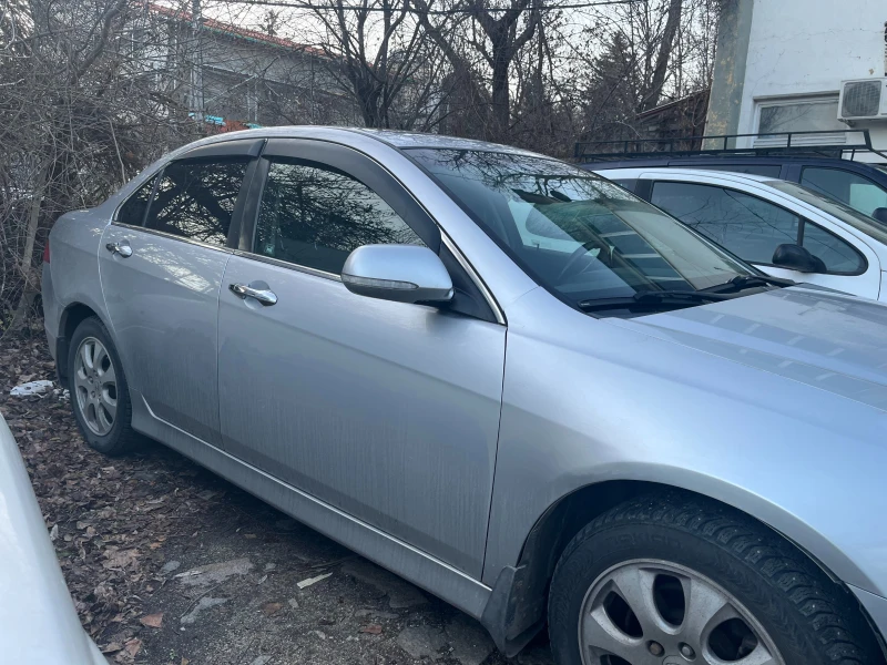 Honda Accord 2.4 Facelift, снимка 3 - Автомобили и джипове - 48384829