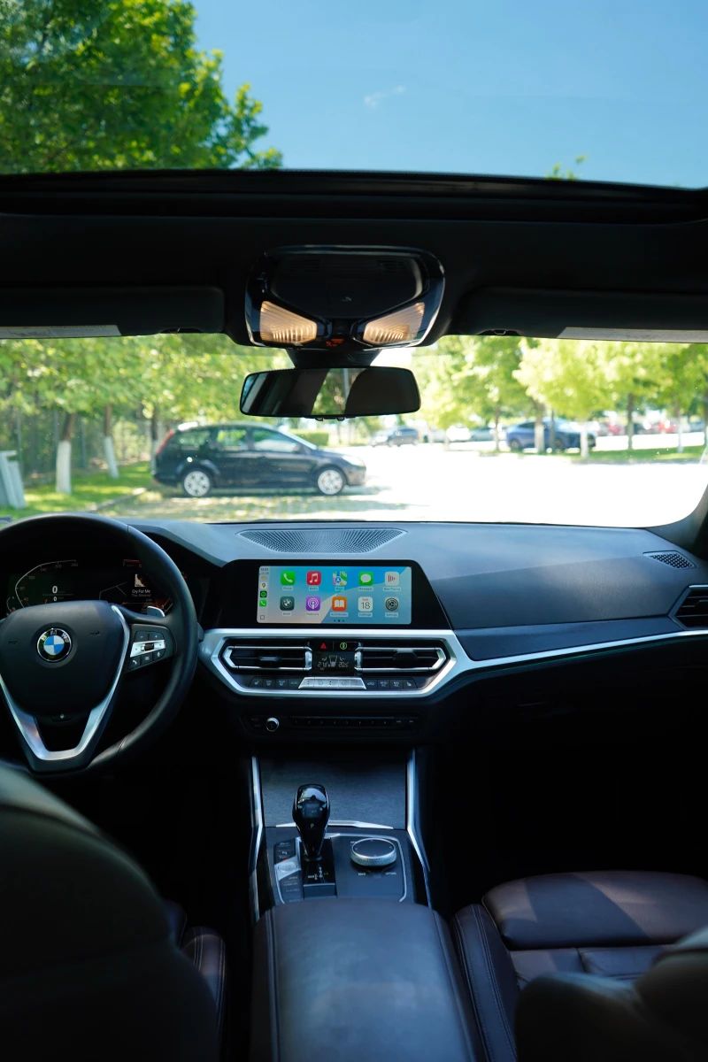 BMW 330 ЗИМНИ ГУМИ/ ПОДГРЕВ/ xDrive/Virtual Cockpit/Sport , снимка 11 - Автомобили и джипове - 52343002