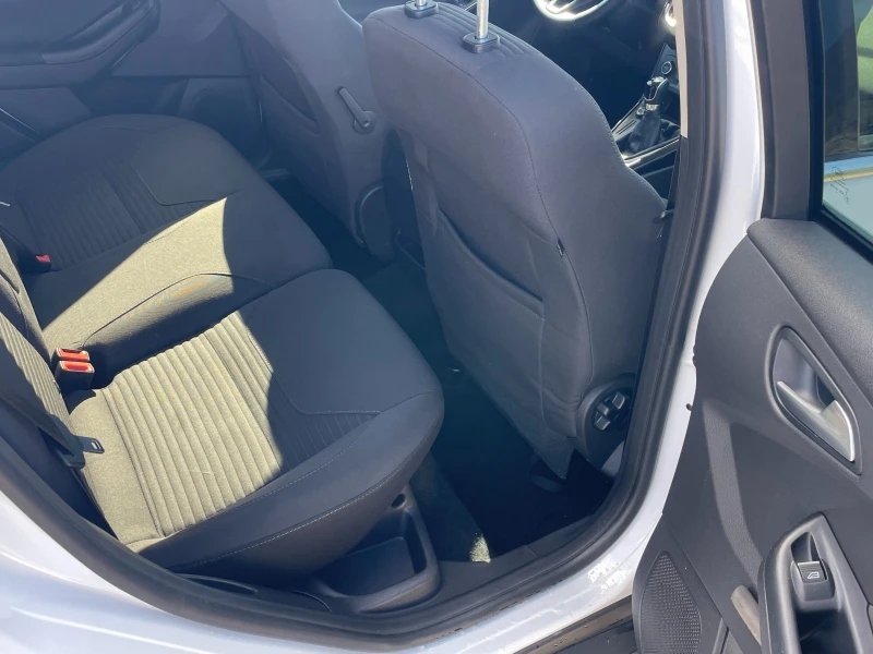Ford Focus ГАЗОВ ИНЖЕКЦИОН= ИТАЛИЯ= КАМЕРА= ЛЕД, снимка 14 - Автомобили и джипове - 51462082