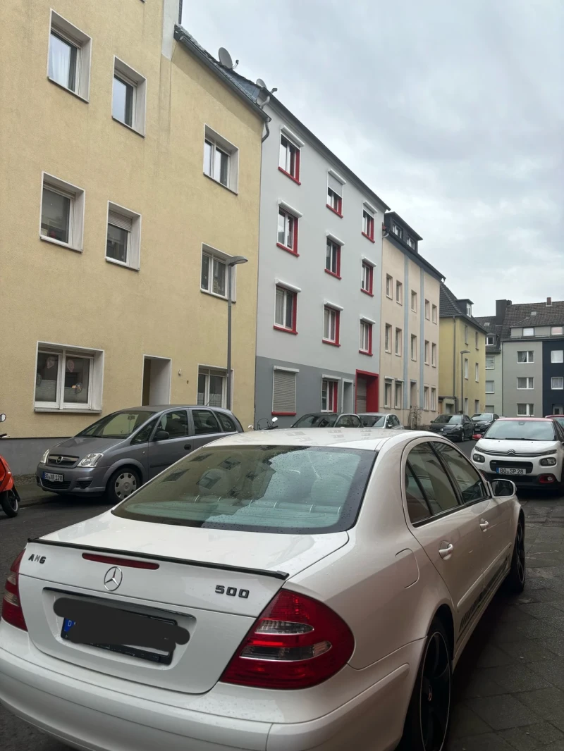 Mercedes-Benz E 240, снимка 6 - Автомобили и джипове - 51694285