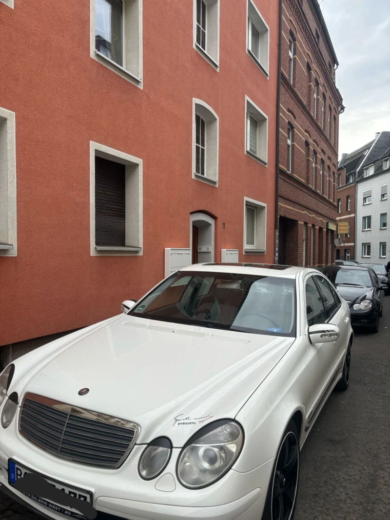 Mercedes-Benz E 240, снимка 2 - Автомобили и джипове - 51694285