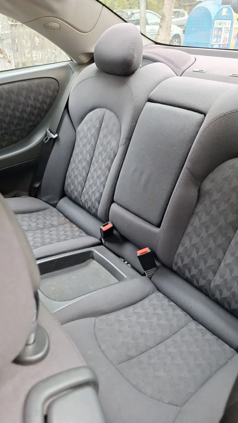 Mercedes-Benz CLK, снимка 6 - Автомобили и джипове - 52339614