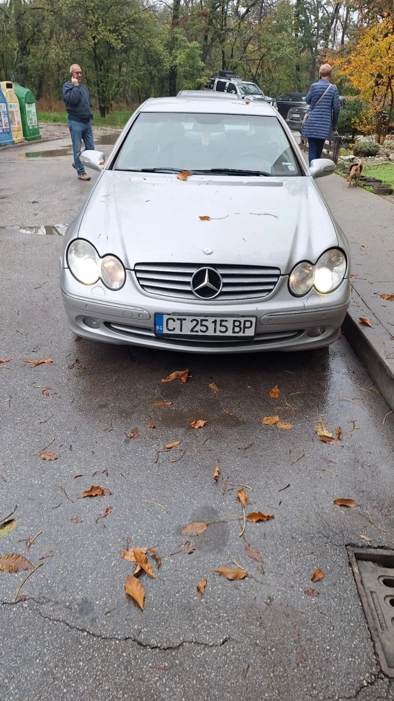 Mercedes-Benz CLK, снимка 2 - Автомобили и джипове - 52339614