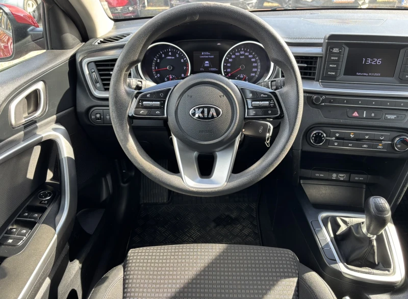 Kia Ceed 1.4 100 hp, снимка 10 - Автомобили и джипове - 52406139