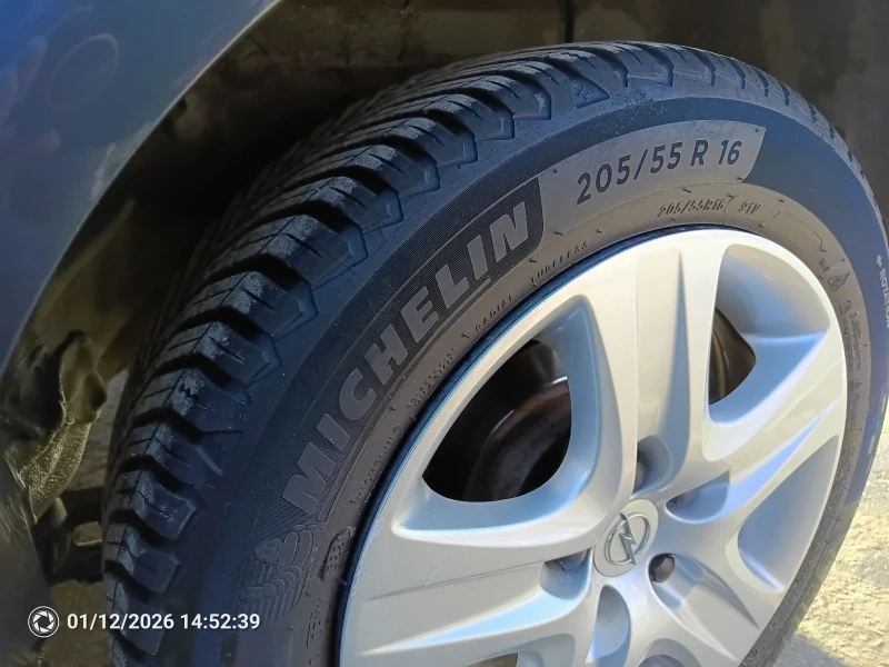 Opel Astra 1, 7 CDTI , снимка 16 - Автомобили и джипове - 53177956