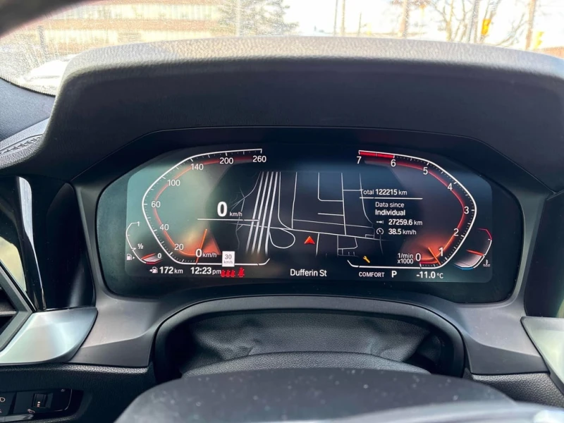 BMW 330 * 330i xDrive * CARFAX * ЦЕНА ДО БГ, снимка 8 - Автомобили и джипове - 53177101