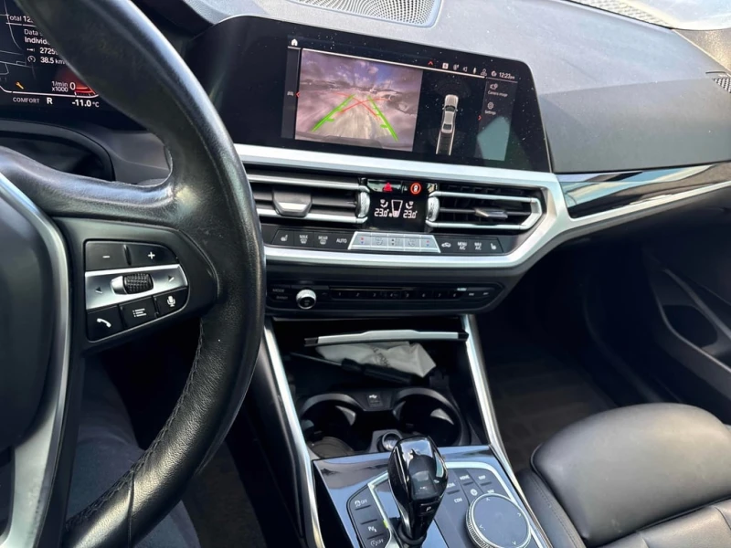 BMW 330 * 330i xDrive * CARFAX * ЦЕНА ДО БГ, снимка 9 - Автомобили и джипове - 53177101