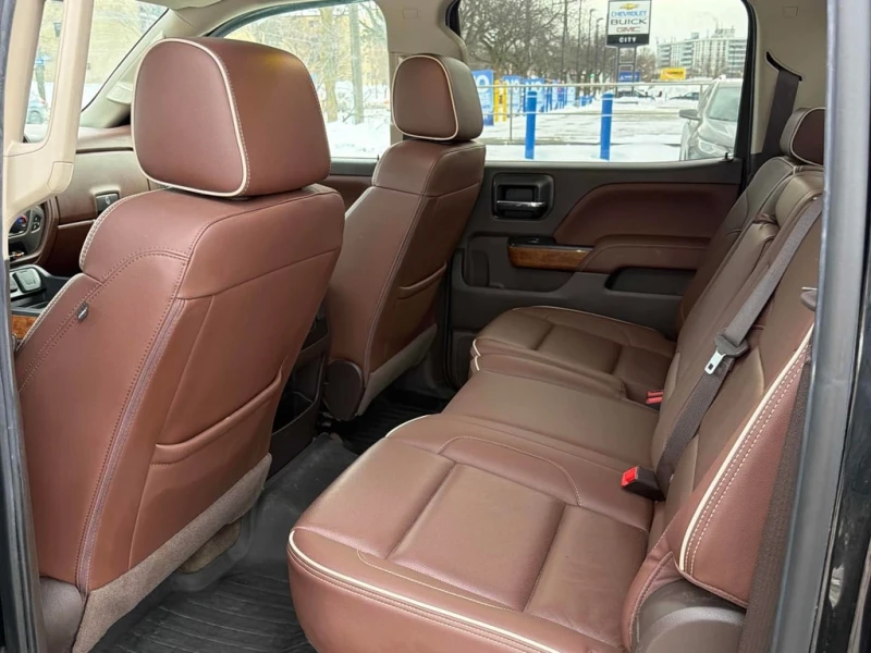 Chevrolet Silverado * High Country * CARFAX * БЕЗ ПЪРВОНАЧАЛНА ВНОСКА, снимка 17 - Автомобили и джипове - 53223758