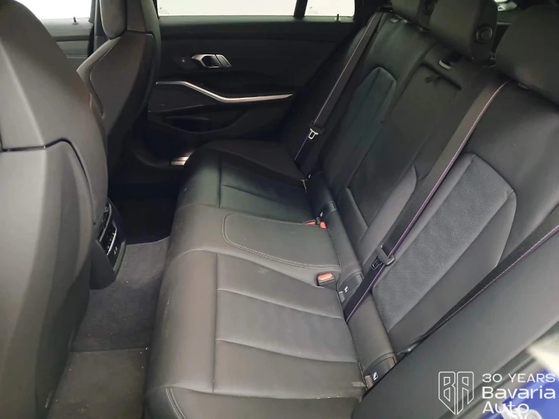 BMW M3 Competition xDrive Touring Sportautomatic, снимка 8 - Автомобили и джипове - 53287553