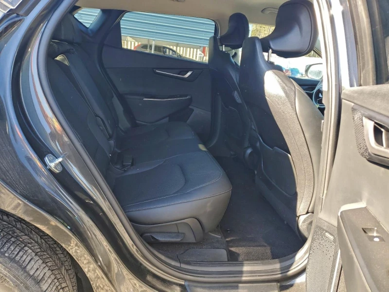 Kia EV6 Light, снимка 10 - Автомобили и джипове - 53577509