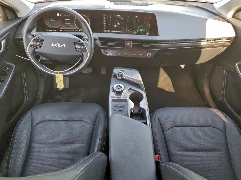 Kia EV6 Light, снимка 8 - Автомобили и джипове - 53577509