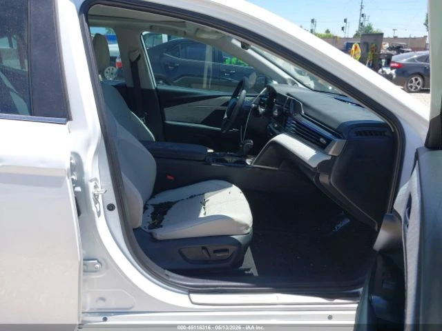 Toyota Camry XLE Hybrid * �������� * 2 ����� | Mobile.bg � ����������� 9