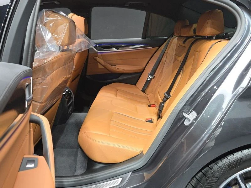 BMW 520 520I M Sports, снимка 15 - Автомобили и джипове - 55500688