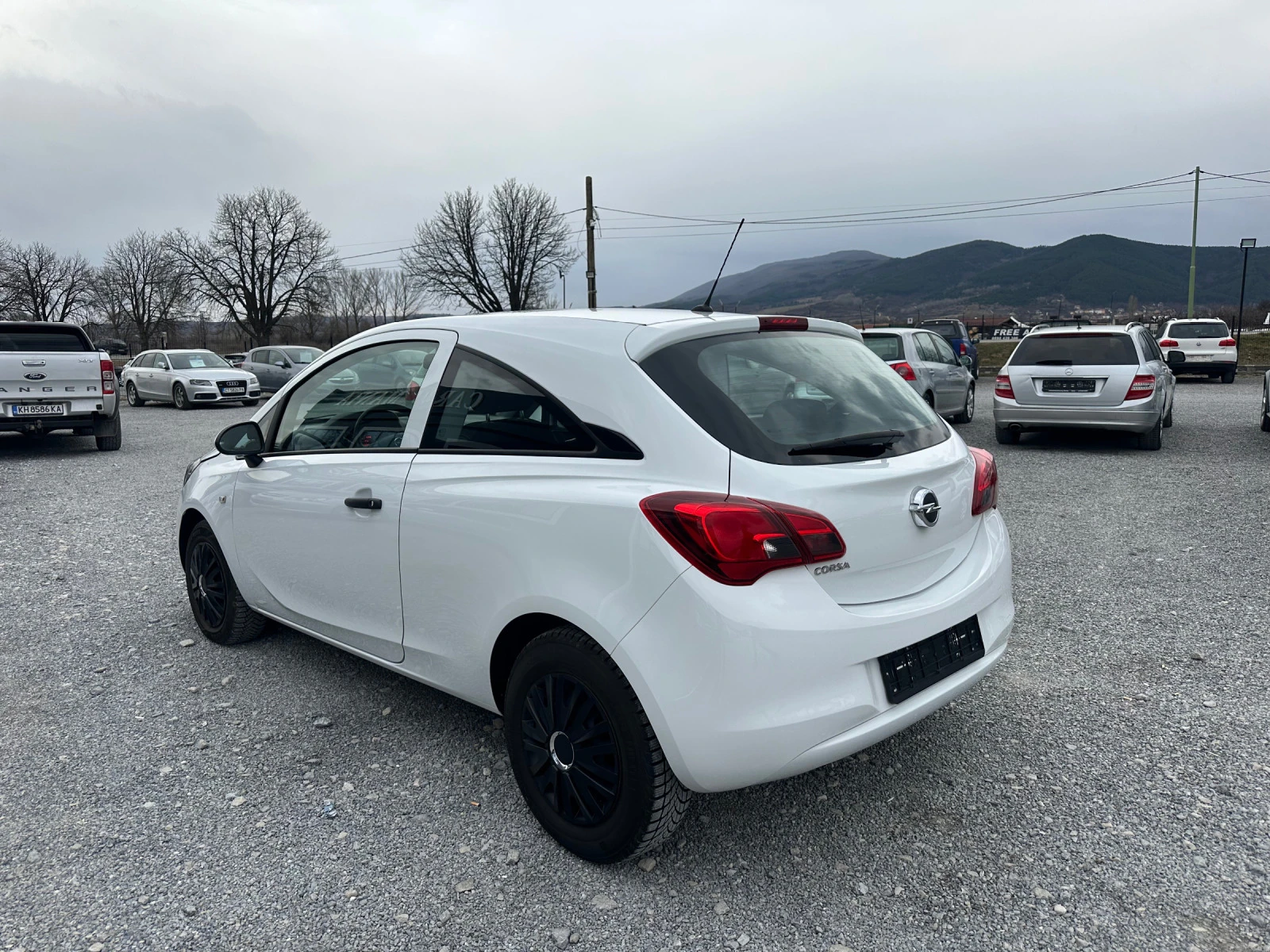 Opel Corsa  - изображение 5