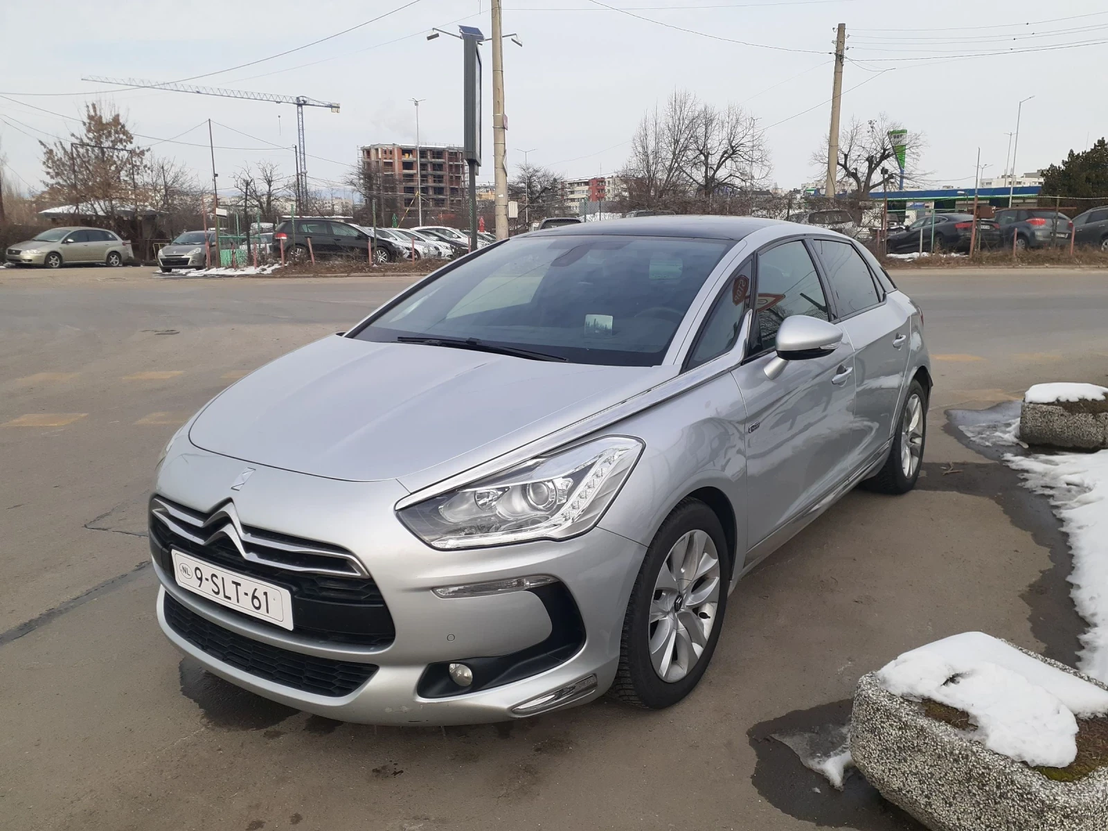 Citroen DS5 2.0 автоматик  4x4  панорама  хибрид  - изображение 2