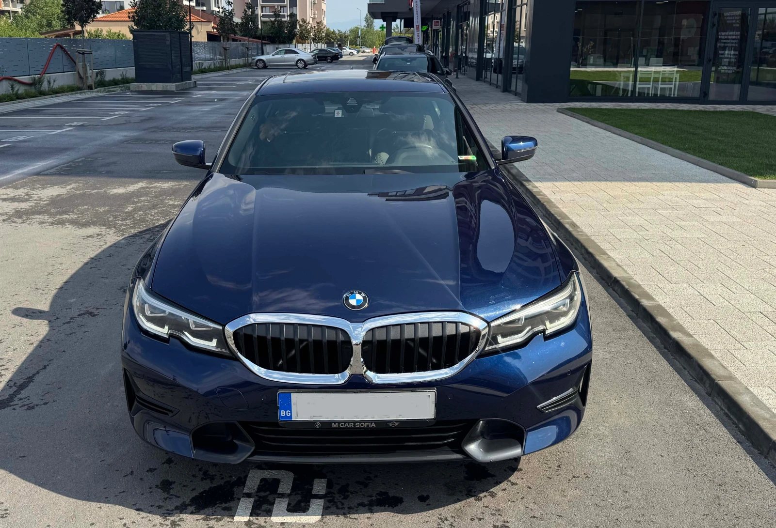 BMW 330 xDrive/KEYLESS/ Virtual Cockpit/ Sport Line - изображение 8