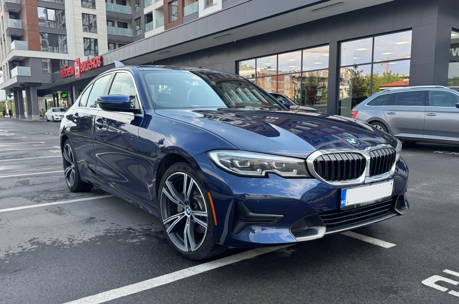 BMW 330 xDrive/KEYLESS/ Virtual Cockpit/ Sport Line - изображение 2