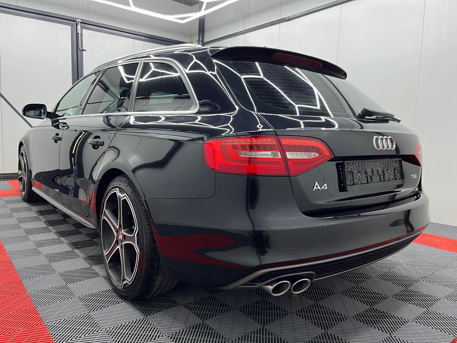 Audi A4 2.0 S-line, снимка 4 - Автомобили и джипове - 54897181