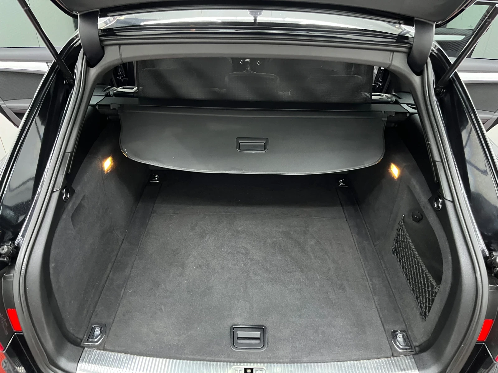 Audi A4 2.0 S-line, снимка 11 - Автомобили и джипове - 54897181