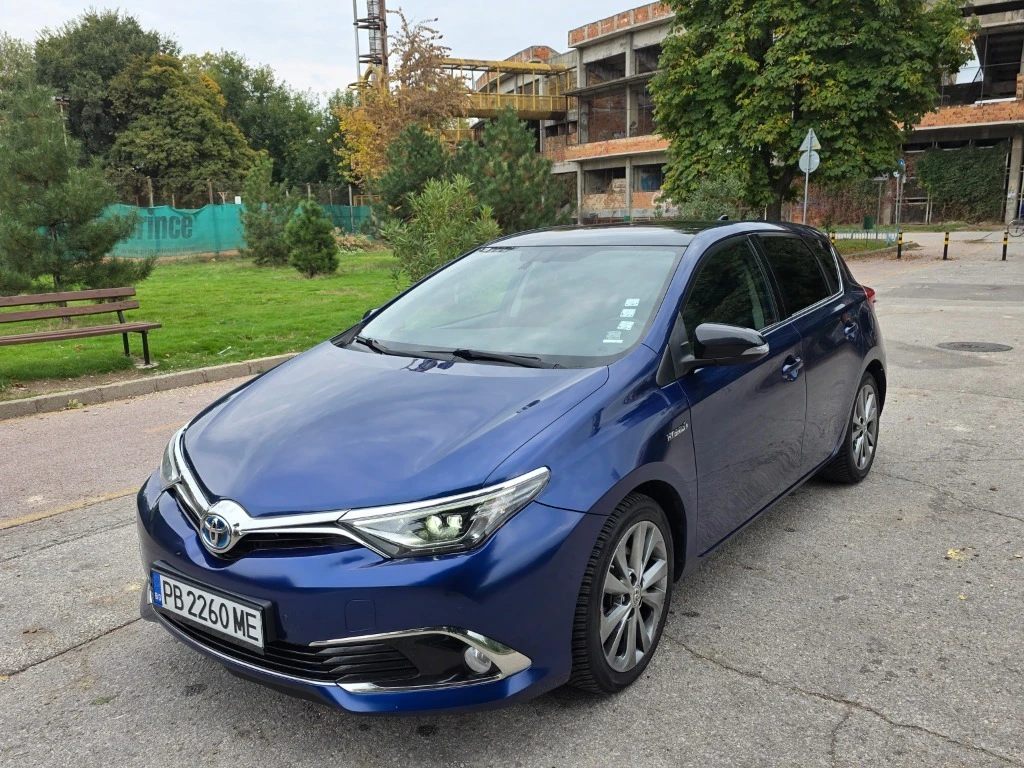 Toyota Auris  - изображение 7