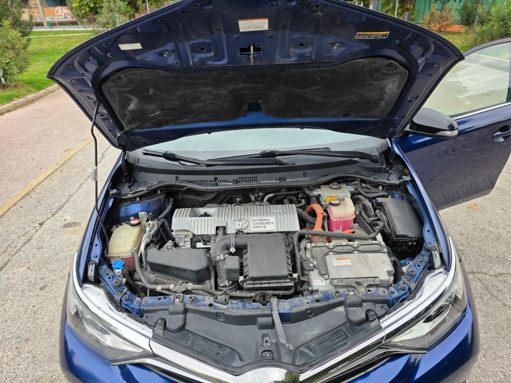 Toyota Auris  - изображение 10