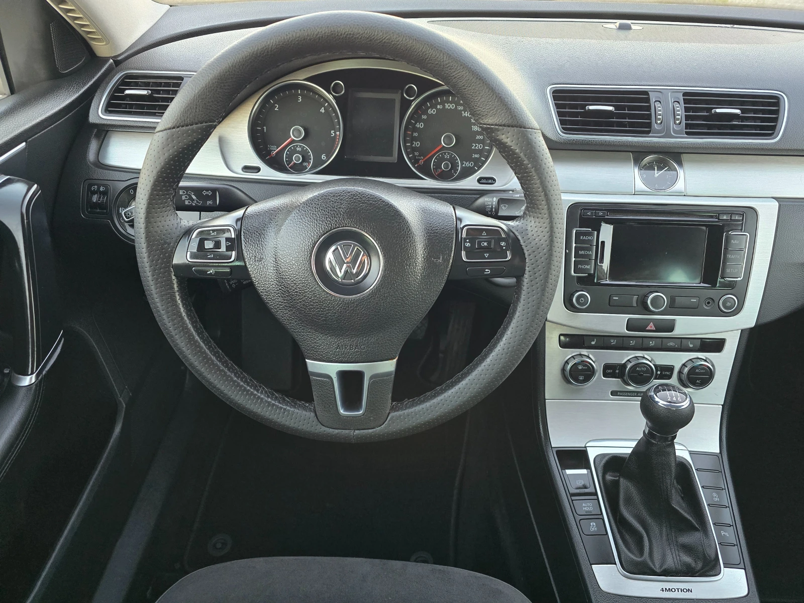 VW Passat 2.0TDI/4X4/ HIGHLINE | Mobile.bg   13