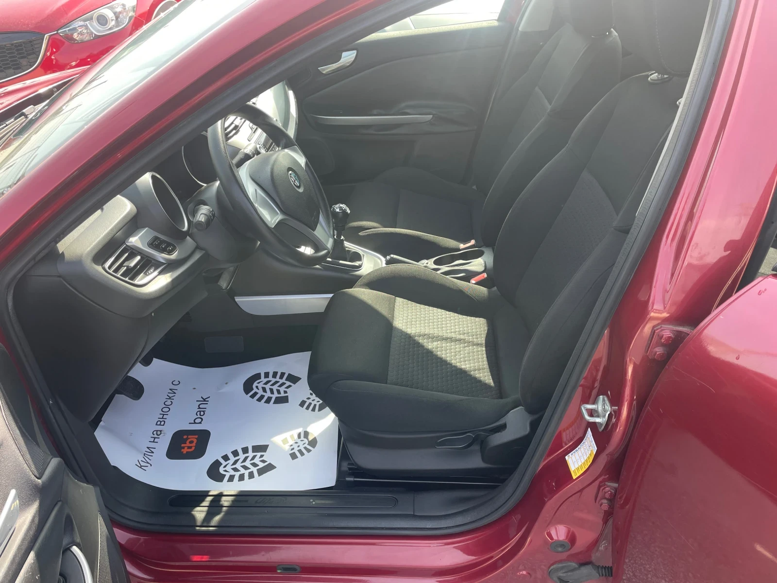 Alfa Romeo Giulietta 1.6 JTDm Top, снимка 10 - Автомобили и джипове - 53708235